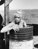 Stella Stevens