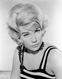 Buy Shirley MacLaine at AllPosters.com
