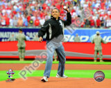President Barack Obama throws out the first pitch 2009 MLB All-Star Game