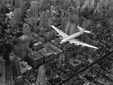 Douglas 4 Flying over Manhattan