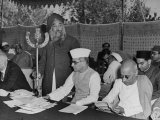 Buy Master Tara SinghSpeaking at Conference Next to Kanyalal M. Munshi and Chakravarthi Rajagopalachari at AllPosters.com