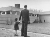 Average House of Man Making $60.00 a Week in 1960