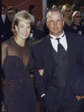 Singer Garth Brooks and Wife Sandy at Academy Awards