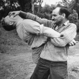 Buy An Instructor Demonstrating a Combat Method at AllPosters.com