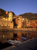 Vernazza Harbour, Vernazza, Cinque Terre, UNESCO World Heritage Site, Liguria, Italy, Europe