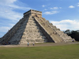 El Castillo, Pyramid Dedicated to the God Kukulcan, Chichen Itza, Yucatan, Mexico