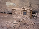 Buy Standing Cow Ruin in Canyon De Chelly National Monument at AllPosters.com