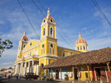 Granada, Park Colon, Park Central, Cathedral De Granada, Nicaragua