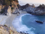 California, Big Sur Pacific Coastline, Julia Pfeiffer Burns State Park, Mcway Falls, USA