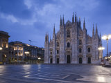 Lombardy, Milan, Piazza Del Duomo, Duomo, Cathedral, Dawn, Italy