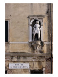 Statue of a Page on the Palazzo Guoro Civran