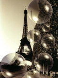 Buy The Eiffel Tower with Bubbles at AllPosters.com