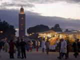 Fruit Seller, Place Jemaa El Fna (Djemaa El Fna), Marrakech (Marrakesh), Morocco, Africa