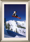 Snowboarder