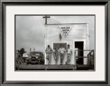 Waiting for a Swell, 1940
