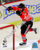 Ben Eager Goal Game Two of the 2010 NHL Stanley Cup Finals