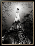 Sa Majesté La Tour Eiffel Framed Art Print