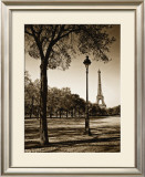 Buy An Afternoon Stroll in Paris I at AllPosters.com