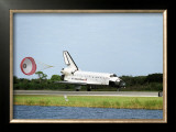 Buy NASA Space Shuttle Landing at AllPosters.com