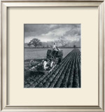 Buy Women at War: On the Land at AllPosters.com