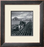 Buy Women at War: On the Land at AllPosters.com