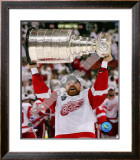 Kris Draper with the Stanley Cup, Game 6 of the 2008 NHL Stanley Cup Finalsl; #33