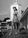 Girl Modeling 