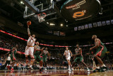 Milwaukee Bucks v Cleveland Cavaliers: Mo Williams and Drew Gooden