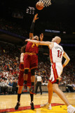 Cleveland Cavaliers v Miami Heat: Mo Williams and Zydrunas Ilgauskas