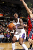 New Jersey Nets v Sacramento Kings: Donte Greene and Brook Lopez