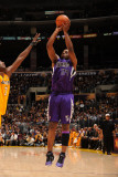 Sacramento Kings v Los Angeles Lakers: Carl Landry and Lamar Odom
