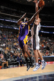 Los Angeles Lakers v New Jersey Nets: Lamar Odom and Kris Humphries