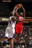 New Jersey Nets v Sacramento Kings: Travis Outlaw and Carl Landry