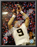 Drew Brees with the Vince Lombardi Trophy Super Bowl XLIV