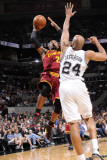 Cleveland Cavaliers  v San Antonio Spurs: Mo Williams and Richard Jefferson