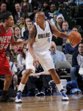 Buy New Jersey Nets v Dallas Mavericks: Caron Butler and Devin Harris at AllPosters.com