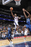 Washington Wizards v New Jersey Nets: Quinton Ross and Al Thornton