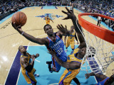 Oklahoma City Thunder v New Orleans Hornets: Jeff Green and Emeka Okafor