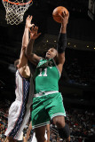 Boston Celtics v New Jersey Nets: Glen Davis and Kris Humphries