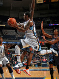 Charlotte Bobcats v Memphis Grizzlies: O.J. Mayo and Kwame Brown