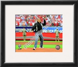 President Barack Obama throws out the first pitch 2009 MLB All-Star Game