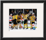 Johnny Boychuk, Mark Recchi, David Krejci,Patrice Bergeron, & Derek Morris Celebrate Recchi