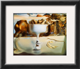 Apparition of a Face and Fruit Dish on a Beach, c.1938