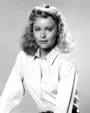 Faye Grant - V
