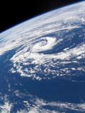 March 10, 2002, a Well-Defined Subtropical Cyclone Over the Tasman Sea
