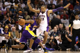 Los Angeles Lakers v Phoenix Suns, Phoenix - January 05: Kobe Bryant and Grant Hill