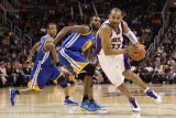 Golden State Warriors v Phoenix Suns, Phoenix, AZ - February 10: Grant Hill and Dorell Wright