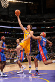 Detroit Pistons v Los Angeles Lakers, Los Angeles - January 4: Pau Gasol and Charlie Villanueva