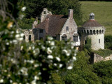 Moated Scotney Castle