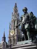 Statue of Peter Paul Rubens (Petro Paulo Rubens)